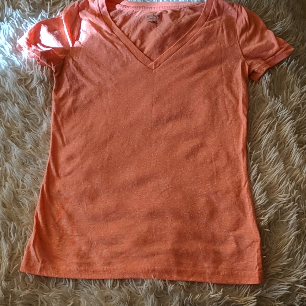 Orange tee shirt